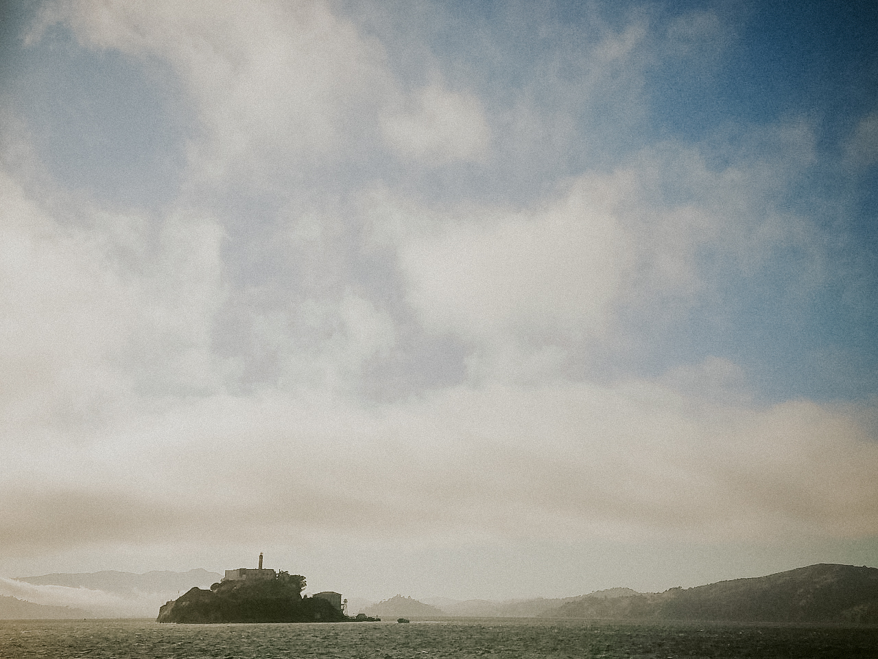 Alcatraz sunset tour, san fransisco california travel guide
